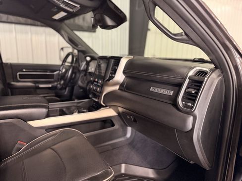 Used 2019 RAM 2500 Laramie AWD/4WD image 15