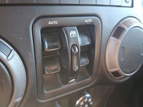 Used 2017 Jeep Wrangler Unlimited Sport w/ Quick Order Package 23S image 24