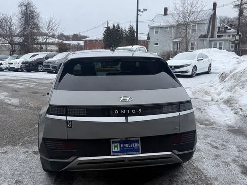 Used 2023 Hyundai Ioniq 5 SEL image 4
