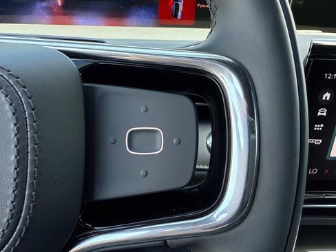 New 2025 Lincoln Nautilus Reserve w/ Jet Appearance Package image 30