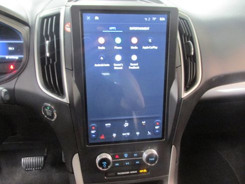 Used 2024 Ford Edge SEL AWD/4WD image 38