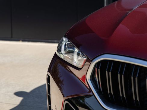 Used 2025 BMW X6 M60i AWD/4WD image 14