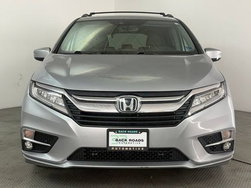 Used 2019 Honda Odyssey Elite image 2