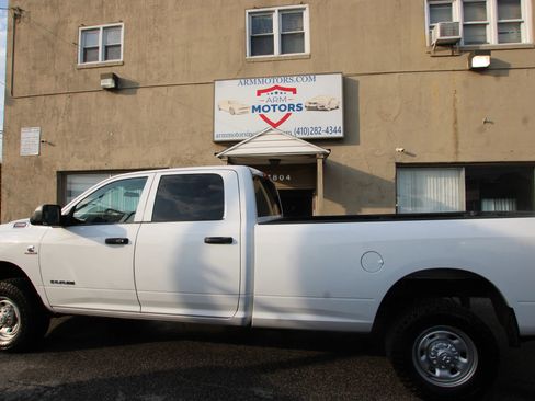 Used 2022 RAM 2500 Tradesman AWD/4WD image 4