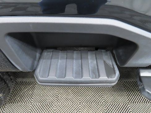 Used 2023 Ford F250 Lariat w/ Lariat Ultimate Package image 41