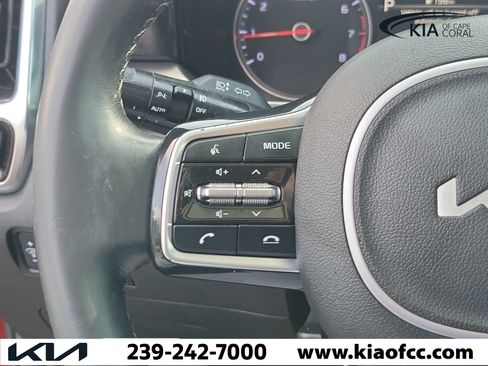 Used 2022 Kia Sorento SX AWD/4WD image 26