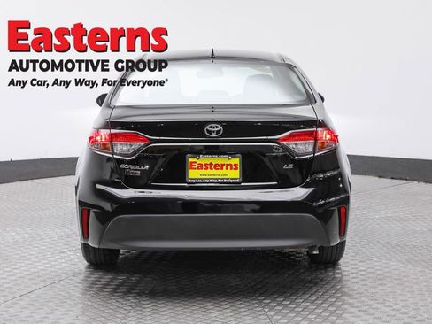 Used 2024 Toyota Corolla LE FWD image 6