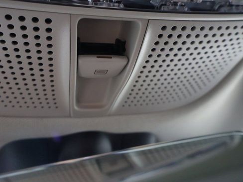 Used 2021 Mercedes-Benz GLC 300 4MATIC w/ Multimedia Package image 56