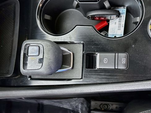 Used 2022 Nissan Rogue SV AWD/4WD image 20
