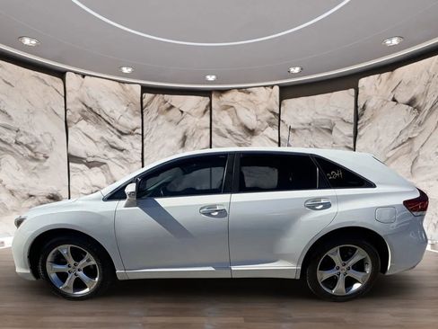 Used 2013 Toyota Venza Limited w/ Tow Prep Pkg image 5