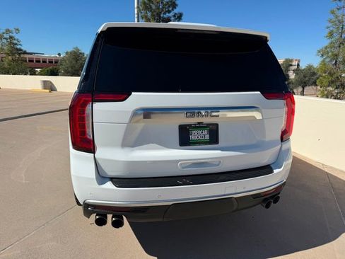 Used 2021 GMC Yukon XL Denali image 17