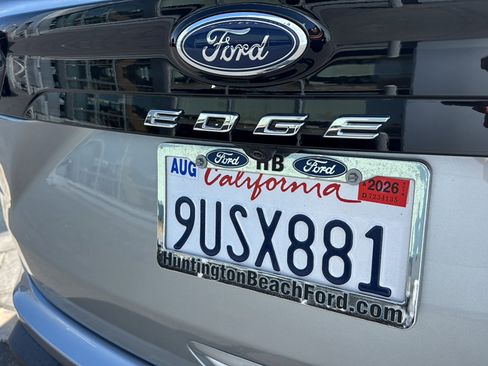 Used 2024 Ford Edge SE AWD/4WD image 4