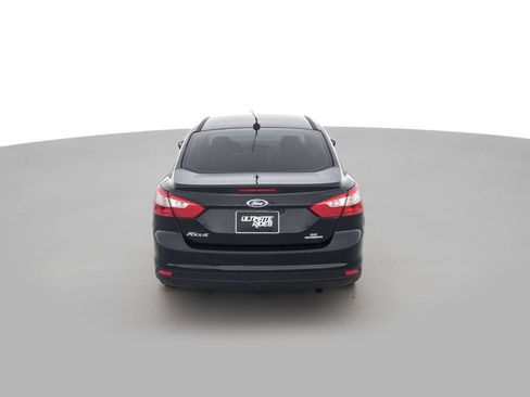 Used 2013 Ford Focus SE FWD image 6