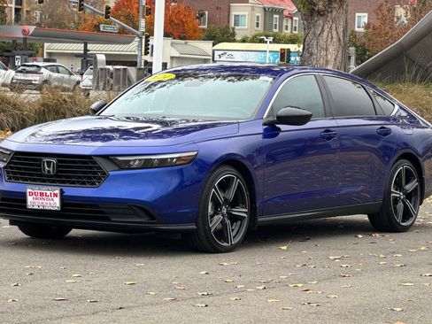 Used 2024 Honda Accord Sport image 8