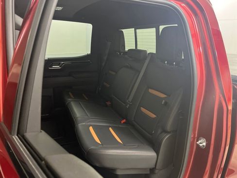 Used 2025 GMC Sierra 1500 AT4 w/ AT4 Premium Package image 19