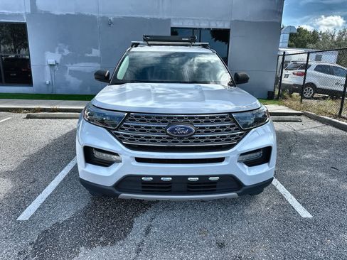 Used 2020 Ford Explorer XLT w/ Equipment Group 202A RWD image 12