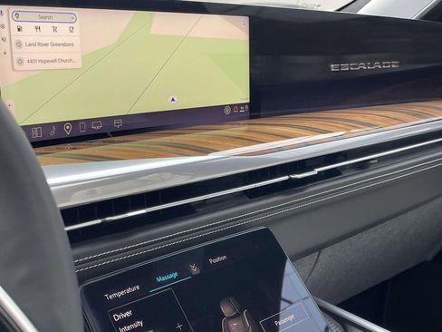 Certified 2025 Cadillac Escalade ESV Sport Platinum image 27