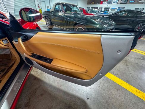 Used 2001 Ferrari 360 Spider RWD image 39