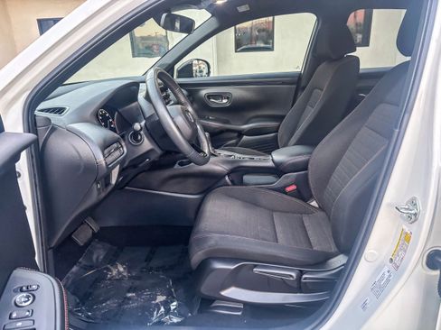 Certified 2024 Honda HR-V Sport image 20