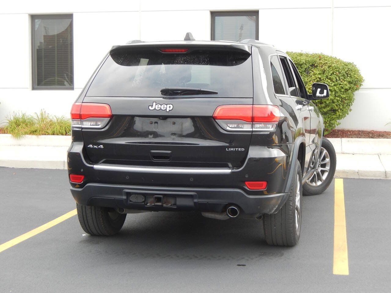 Used 2015 Jeep Grand Cherokee Limited w/ Luxury Group II AWD/4WD image 18