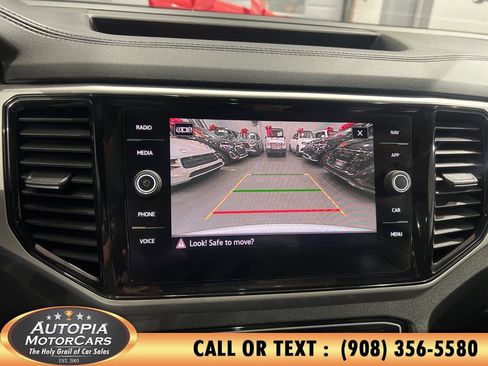 Used 2021 Volkswagen Atlas Cross Sport SEL Premium R-Line image 41