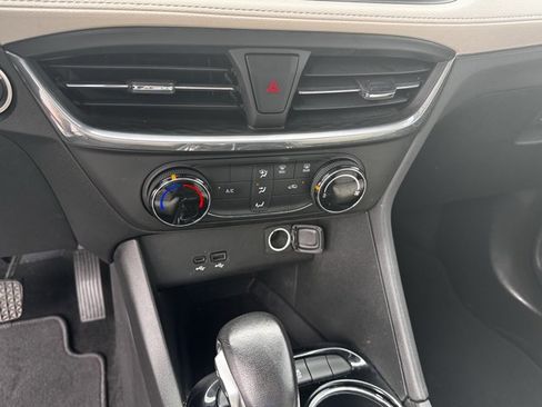 Used 2024 Buick Encore GX Preferred image 14