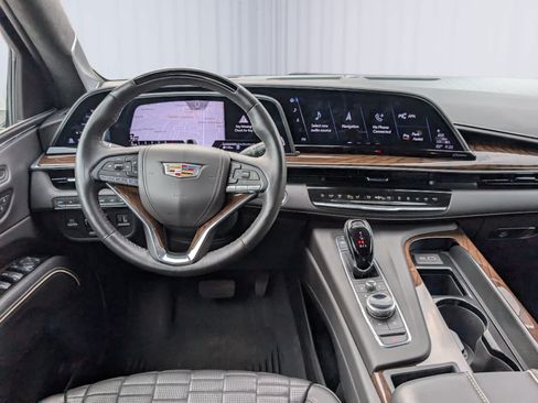 Used 2024 Cadillac Escalade Sport Platinum w/ LPO, ONYX Package AWD/4WD image 21