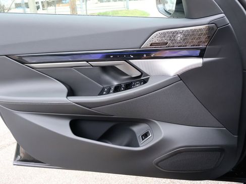 New 2026 BMW M5 Base w/ M Driver's Package image 39