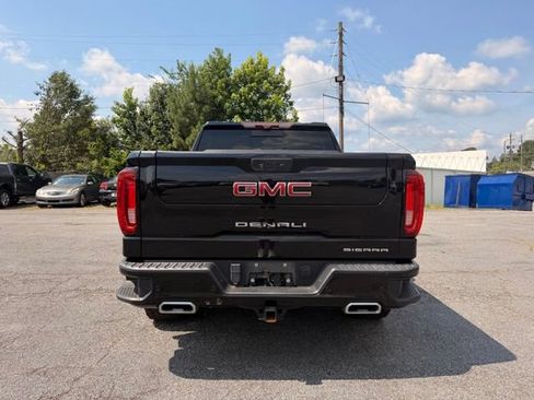 Used 2020 GMC Sierra 1500 Denali w/ Denali Premium Package AWD/4WD image 3
