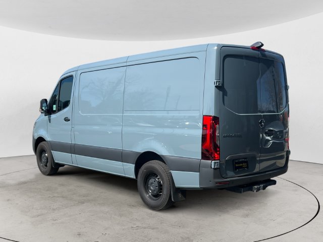 Used 2024 Mercedes-Benz Sprinter 2500 image 7
