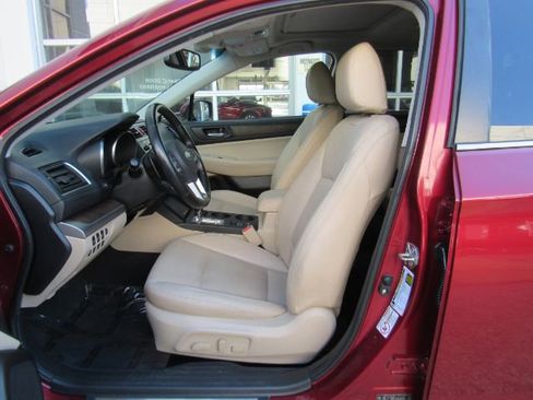 Used 2016 Subaru Outback 2.5i Limited image 14