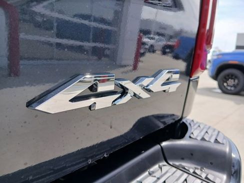 New 2026 RAM 2500 Laramie image 37