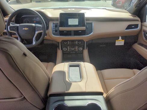 Used 2023 Chevrolet Suburban Premier AWD/4WD image 20
