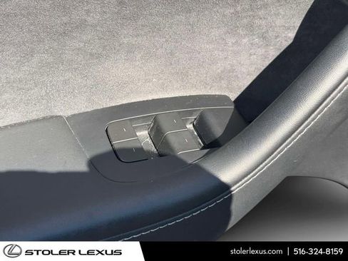 Used 2023 Tesla Model Y Long Range image 21