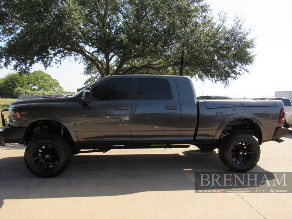 Used 2023 RAM 2500 Limited AWD/4WD image 2