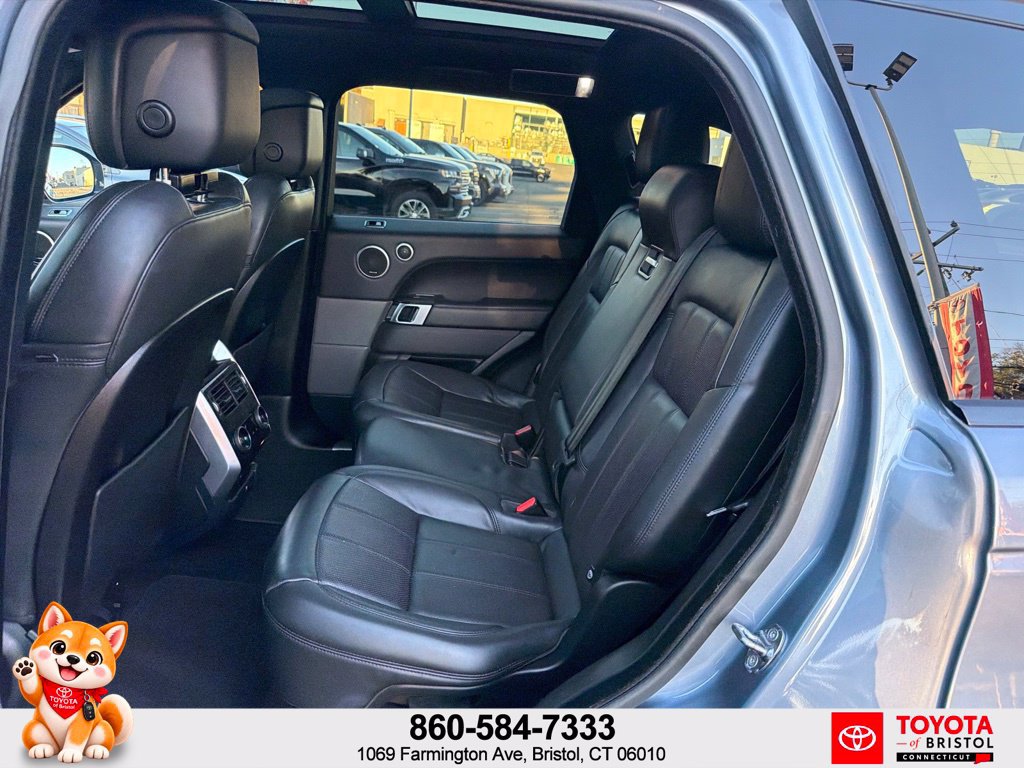 Used 2019 Land Rover Range Rover Sport Supercharged AWD/4WD image 33