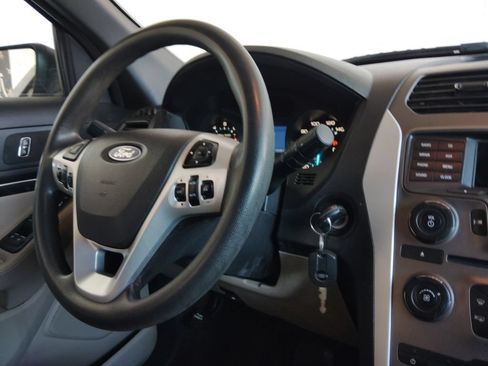 Used 2014 Ford Explorer 4WD image 28