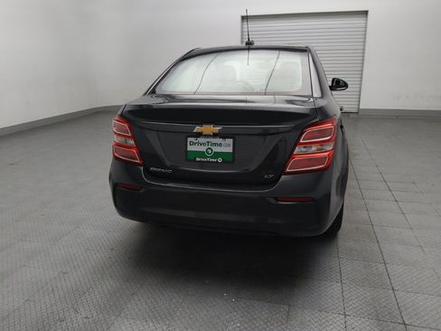 Used 2019 Chevrolet Sonic LT FWD image 7