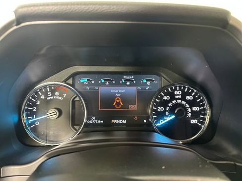 Used 2020 Ford F150 Lariat image 17