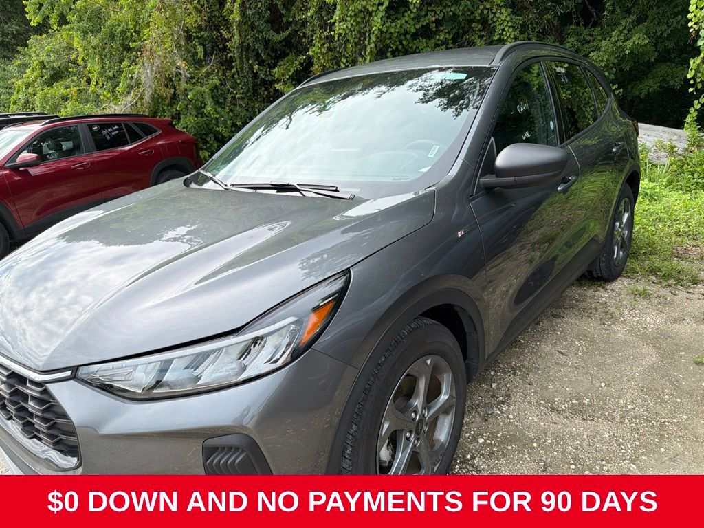 Used 2025 Ford Escape ST-Line FWD image 1