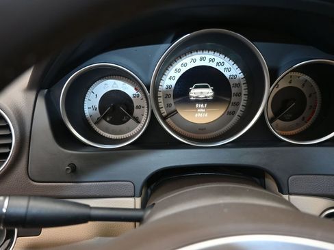 Used 2012 Mercedes-Benz C 300 4MATIC Sedan image 10