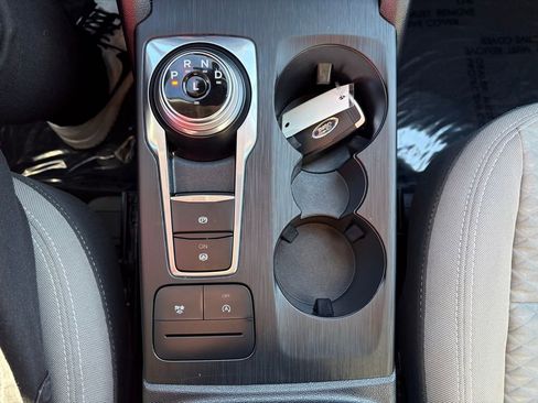 Used 2021 Ford Escape SE w/ Convenience Package image 27