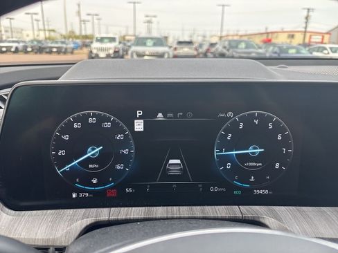 Used 2024 Kia Telluride SX AWD/4WD image 17