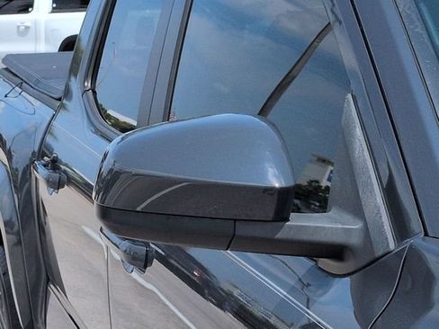 Used 2024 Toyota Tacoma TRD Sport RWD image 12