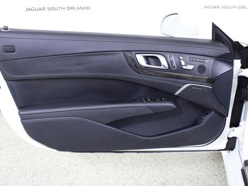 Used 2013 Mercedes-Benz SL 550 image 18
