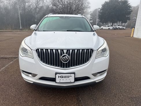 Used 2017 Buick Enclave Leather image 2