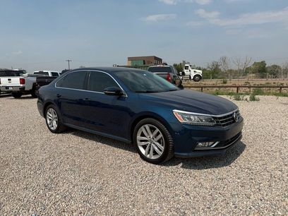 Used 2018 Volkswagen Passat 2.0T SE