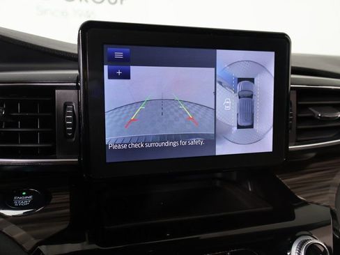 Used 2021 Ford Explorer Limited image 6