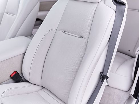 Used 2014 Rolls-Royce Wraith RWD image 51