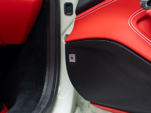 Used 2022 Ferrari F8 Tributo RWD image 53